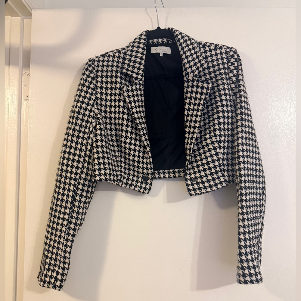 WAYF Cropped Houndstooth Blazer SIZE: SMALL - Picture 7 of 10